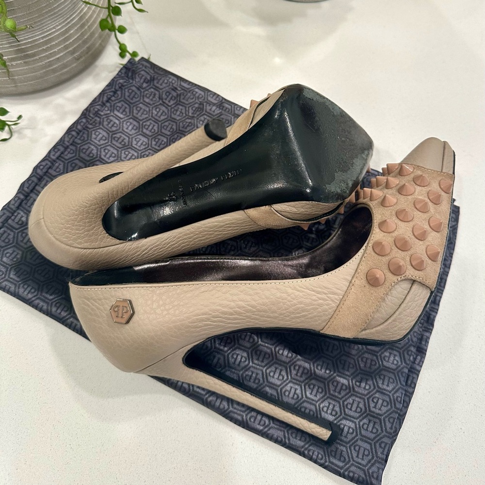 Philipp Plein Beige Studded Heels - Picture 5 of 7